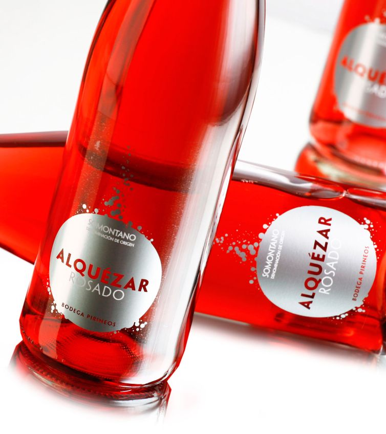 Branding y Packaging para vino rosado Alquézar